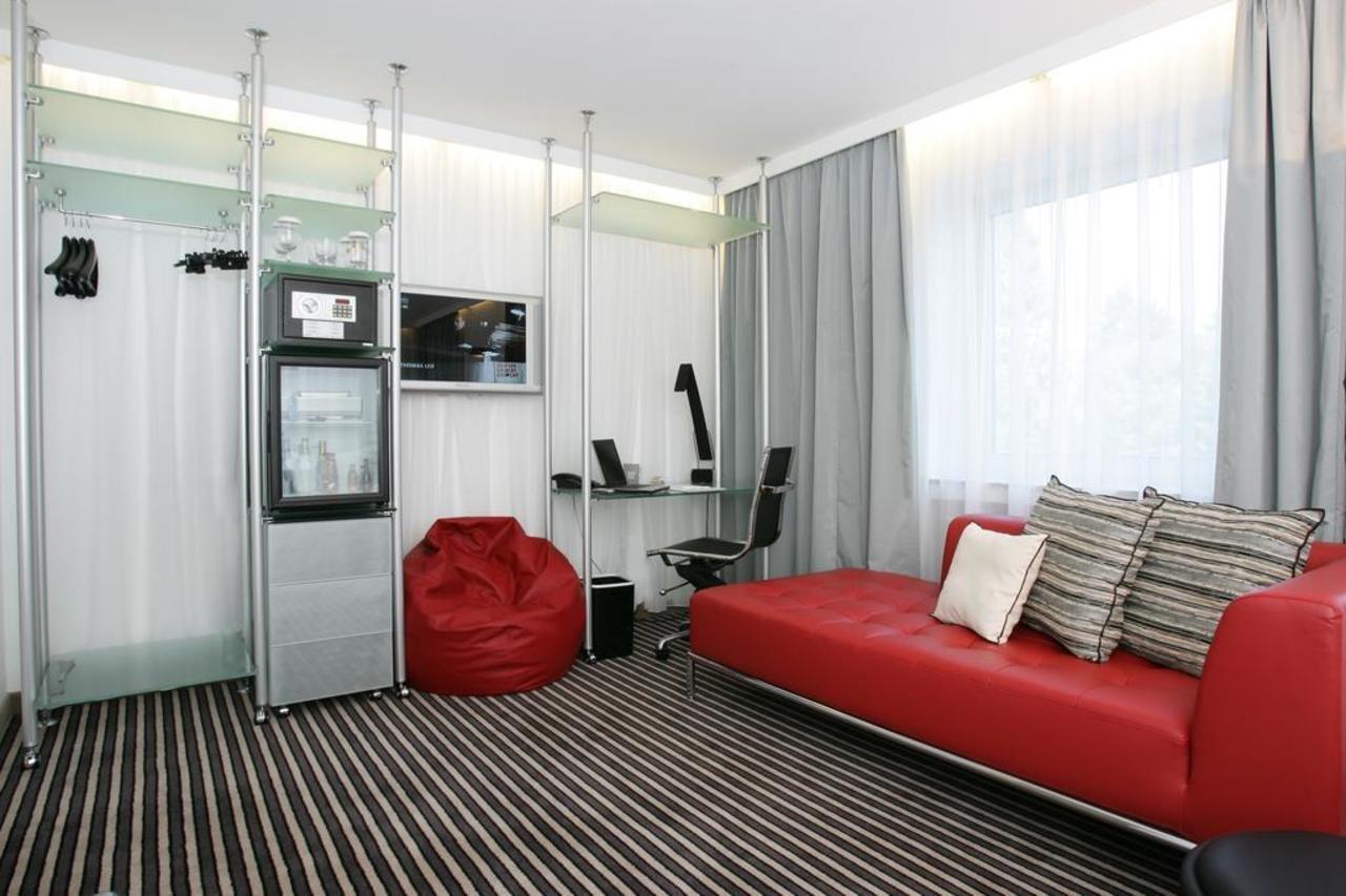 Numa Bona Aparthotel Bagian luar foto